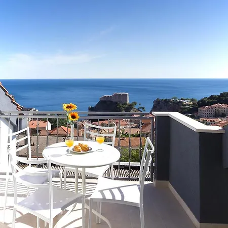 Palace 4 Placa Appartement